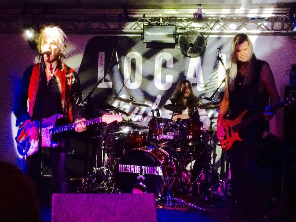 14233236_1094329700603630_3493584813747140687_n