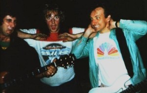 470593_10201879486855853_1072373120_o