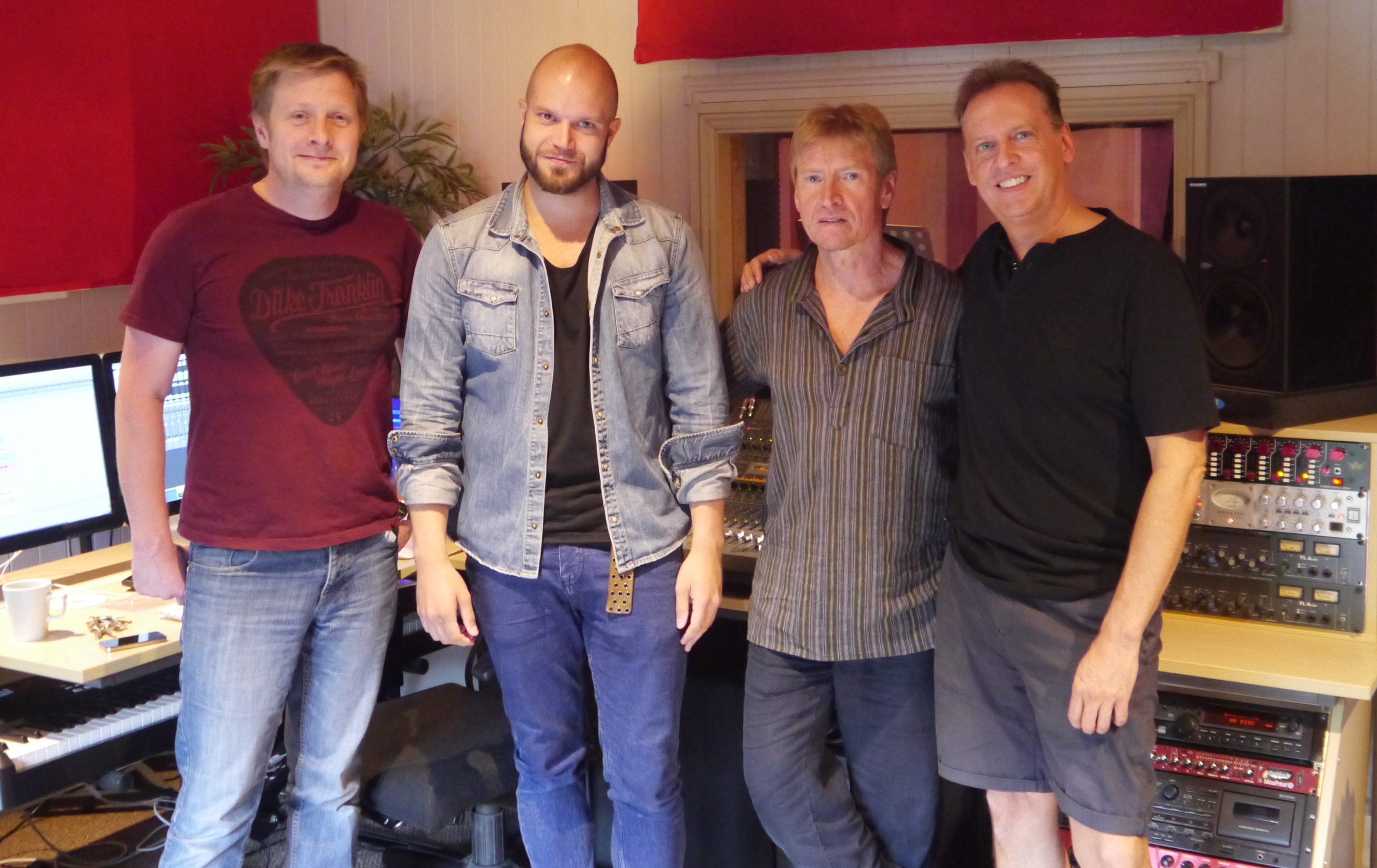 Att Skrs Cluny Studios with Tony Davis, Paul Liddell, Stu Haikney